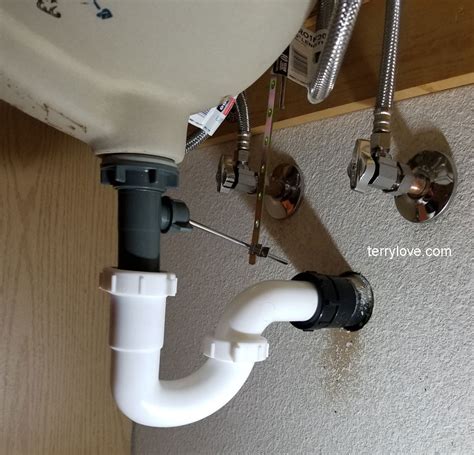Bathroom Sink Tailpiece Leak – Everything Bathroom