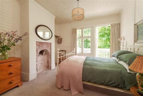 Sex Education La Maison D Otis Milburn Est Vendre