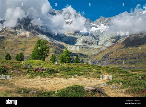 beautiful alpine scenery  high snowy mountains  deep valleys