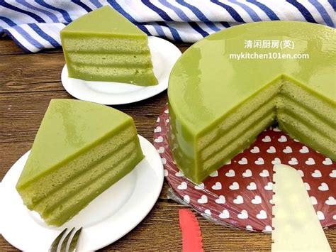 Simple Elegant Pandan Layer Cake Recipe Made With Fresh Pandan