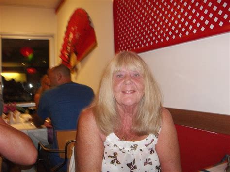 Silverbluebird From Harlow Is A Local Granny Looking For Casual Sex Dirty Granny