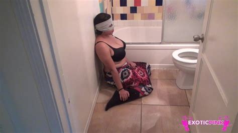 Horny Cuntessa Nil Is A Toilet Slave LG EXOTIC PINK Productions INC Clips Sale
