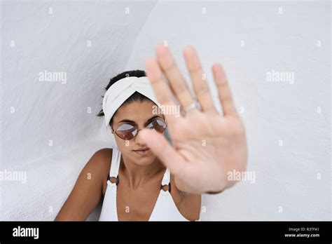 Bikini spitze Fotos und Bildmaterial in hoher Auflösung Alamy