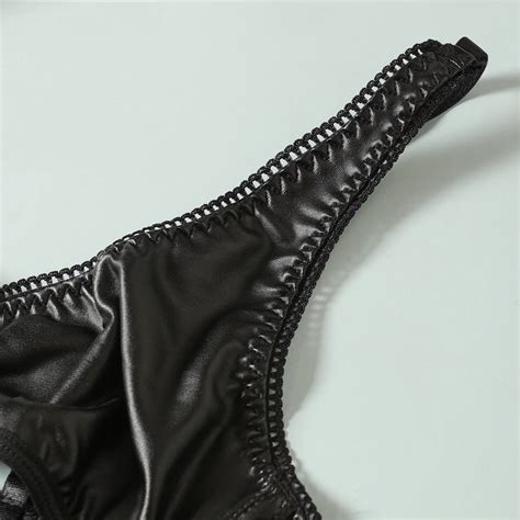 Who S The Boss Faux Leather Lingerie Set Shiny Fashion Lale Look