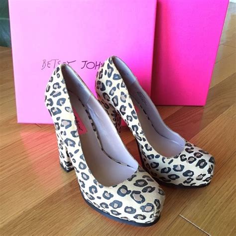 Betsey Johnson Sonya Leopard Pumps Leopard Pumps Pumps Betsey