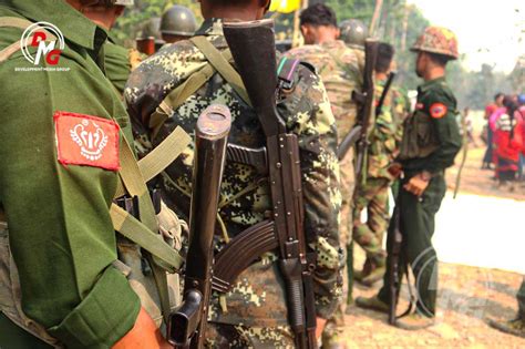 Arakan Army releases junta soldier, two policemen - Development Media Group