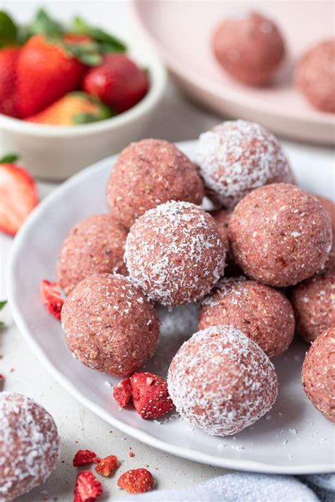 Strawberry Bliss Balls The Cooking Collective