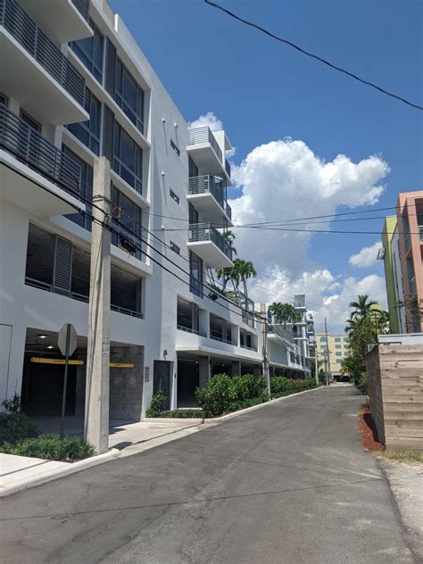 Realtors explain why the avonshire condo market is booming 27