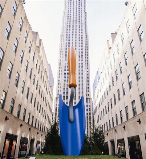 pop art claes oldenburg sculptures claes oldenburg  pop art