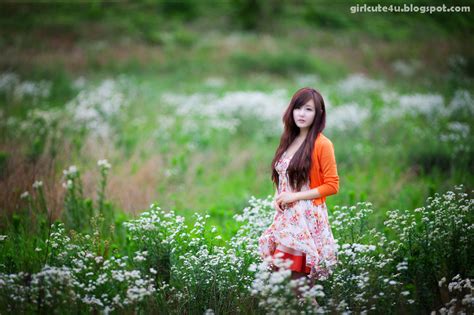 Xxx Nude Girls Ryu Ji Hye Flower Dresses