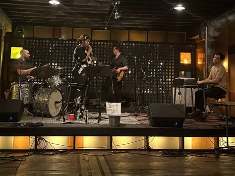 Ode To The Hot Toddy Trio Lucas Wetzel