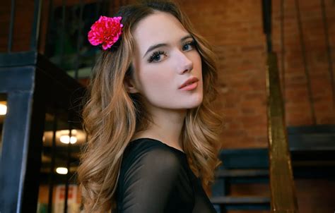 Wallpaper Flower Long Hair Model Brunette Gorgeous Posing Beautiful Face Photoshoot For