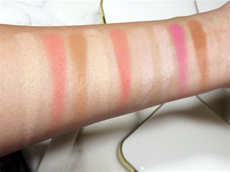 Review Tom Ford Soleil Contouring Compact In Nude Glow PRETTY IS MY PROFESSION