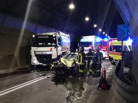 Incidente Mortale In Galleria Code Sulla Sp510 Tra Sulzano E Iseo