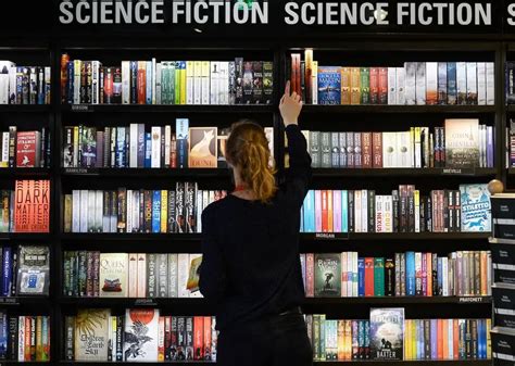 100 of the Best Science Fiction Novels of All Time | Stacker