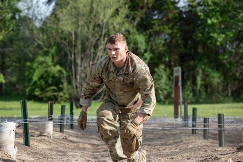 Dvids Images Region Iii Best Warrior Competition Image Of