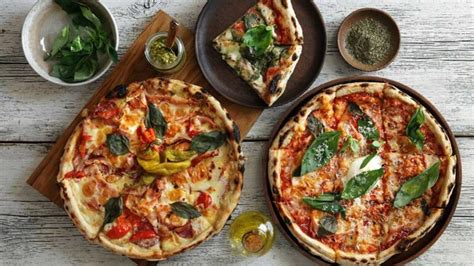 Tuscan Tomato And Calabrese Salami Pizza Supherb Farms