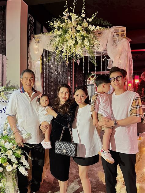 Joyce Ph M I N I Gia Minh Nh A Suy S P V Nguy C M T Con L N U Khoe I Gia Nh Hot