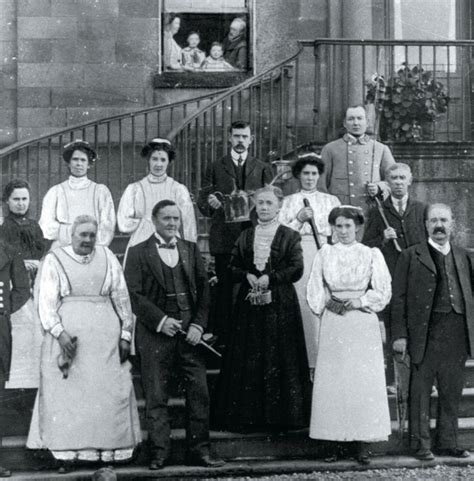 Бедные люди: как жили викторианские слуги