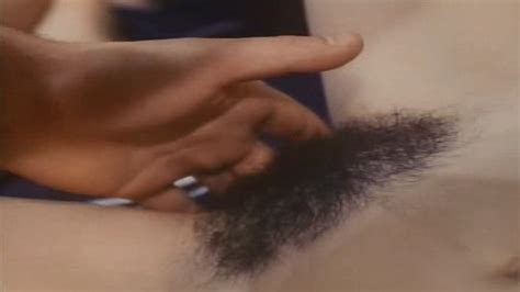 Naked Laure Cottereau In Dans La Chaleur De Julie