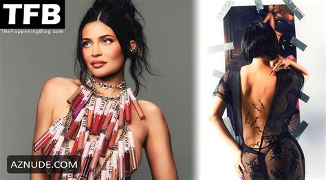 Kylie Jenner Sexy Poses Topless Showcasing Her Hot Figure In A Photoshoot For CR Fashion Book