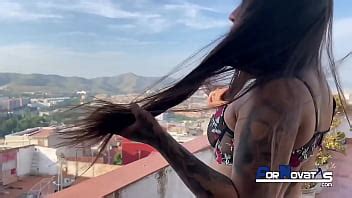 PORNOVATAS Mi Joven Amiga Latina Me Pide Sexo En La Terraza De Barcelona XVIDEOS