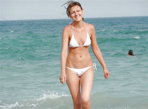 Candid Teen Bikini Cameltoe Porn Pictures XXX Photos Sex Images