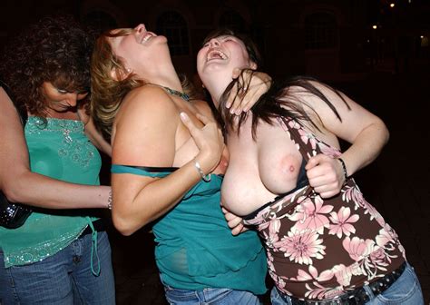 Nude In Public Fun Vol1 P Nip21a3 Porn Pic