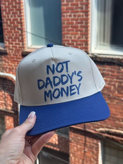 lady spine doc net worth