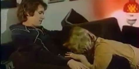 Lesbian Friends Sucking Double Dildo British Euro Brit European Cumshots Sw Tnaflix