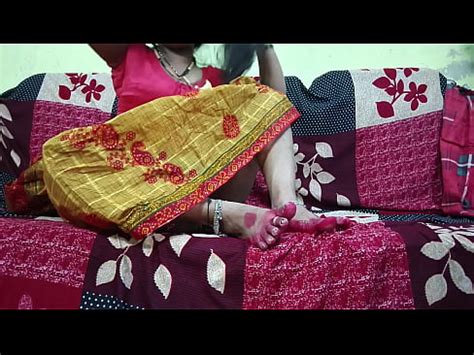 Con Un Sari Amarillo La Cu Ada Le Dio Mucha Diversi N A Su Cu Ado Xvideos