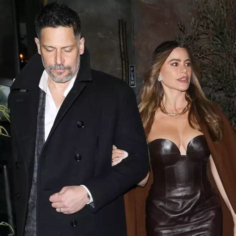 Sofia in her biкini share a hot throwback Avokaddo