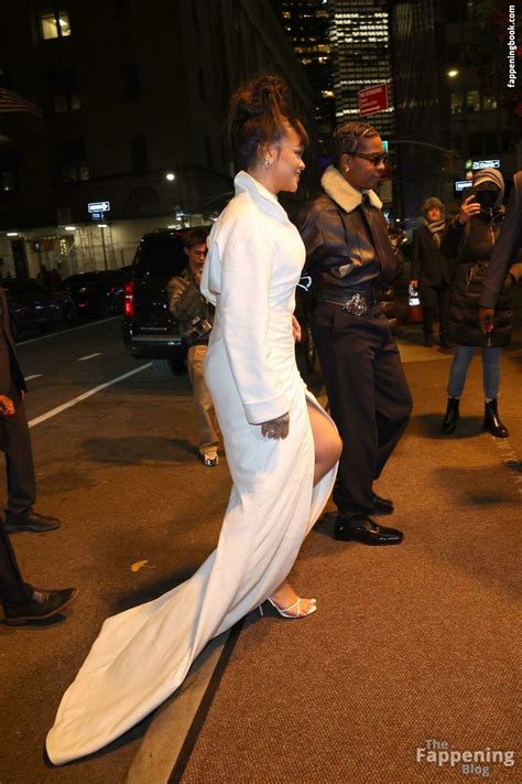 Rihanna Badgalriri Nude The Fappening Photo FappeningBook