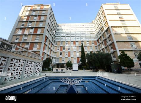 The Hebrew Universitys Medical School And The Hadassah Medical Center