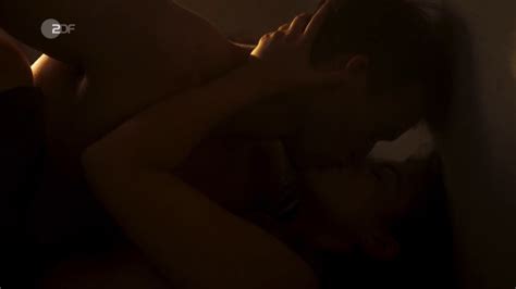 Nude Video Celebs Vita Tepel Nude Inga Lindstrom Fliehende Pferde In Sormland