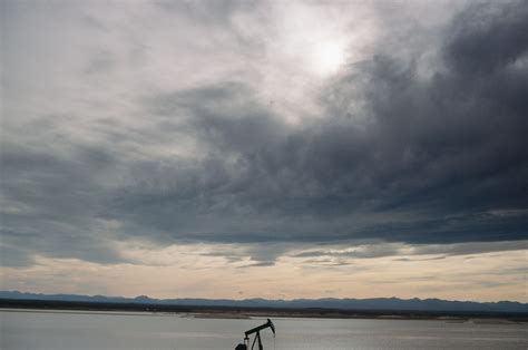Oil Drilling With Overcast Sky Free Photo Download Freeimages