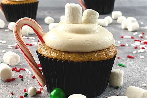 Hot Chocolate Cupcakes The Farm Girl Gabs