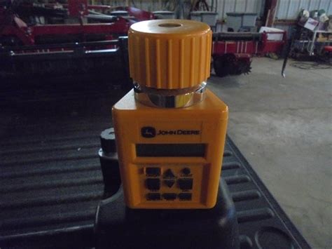 John Deere Sw08120 Moisture Tester Plus Bigiron Auctions