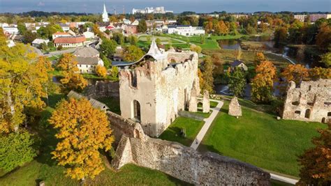 Dobele-Bilder: Stock-Fotos & -Videos. | Adobe Stock