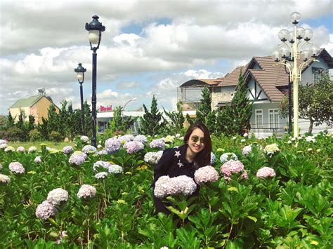 C C Hot Girl X I U T Ng N I Ti Ng V Gi U C Nh B N Qu N O Gi Ra Sao