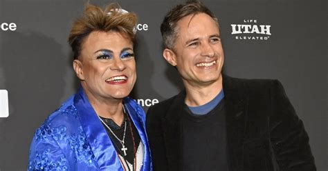 Cassandro el icónico luchador gay que interpreta Gael García Bernal en una nueva película La