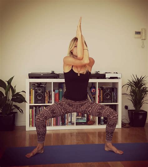 Goddess Pose Variation | Hartig Yoga