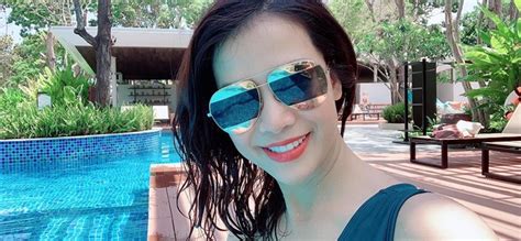 Bạn gái kém NSƯT Chí Trung gần 20 tuổi khoe ảnh bikini gợi cảm