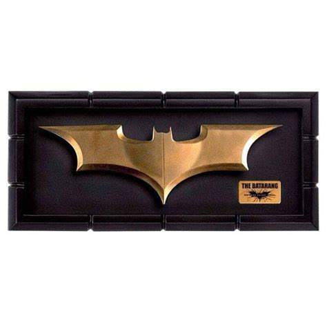 Batman The Dark Knight Rises Replica Batarang Collectors Hu