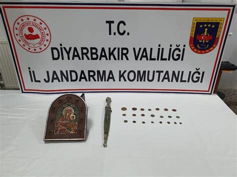 Tarihi Eseri Jandarma Ekiplerine Satarken Su St Yakaland Lar