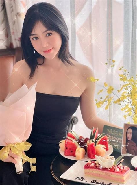 Hot girl Kem Xôi một thời giờ trưởng thành chăm mặc hớ hênh Người đẹp Việt Giải Trí