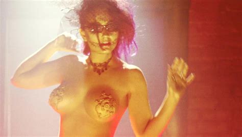 Naked Vivian Kyle In Siren