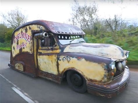 It Took Only Days To Transform This London Taxi Into A Rat Rod Van