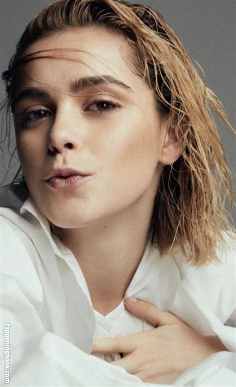 Kiernan Shipka Kiernanshipka Nude The Fappening Photo 3270953 FappeningBook