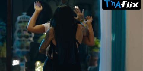 Lisa Ray Lesbian Scene In Four More Shots Please Tnaflix